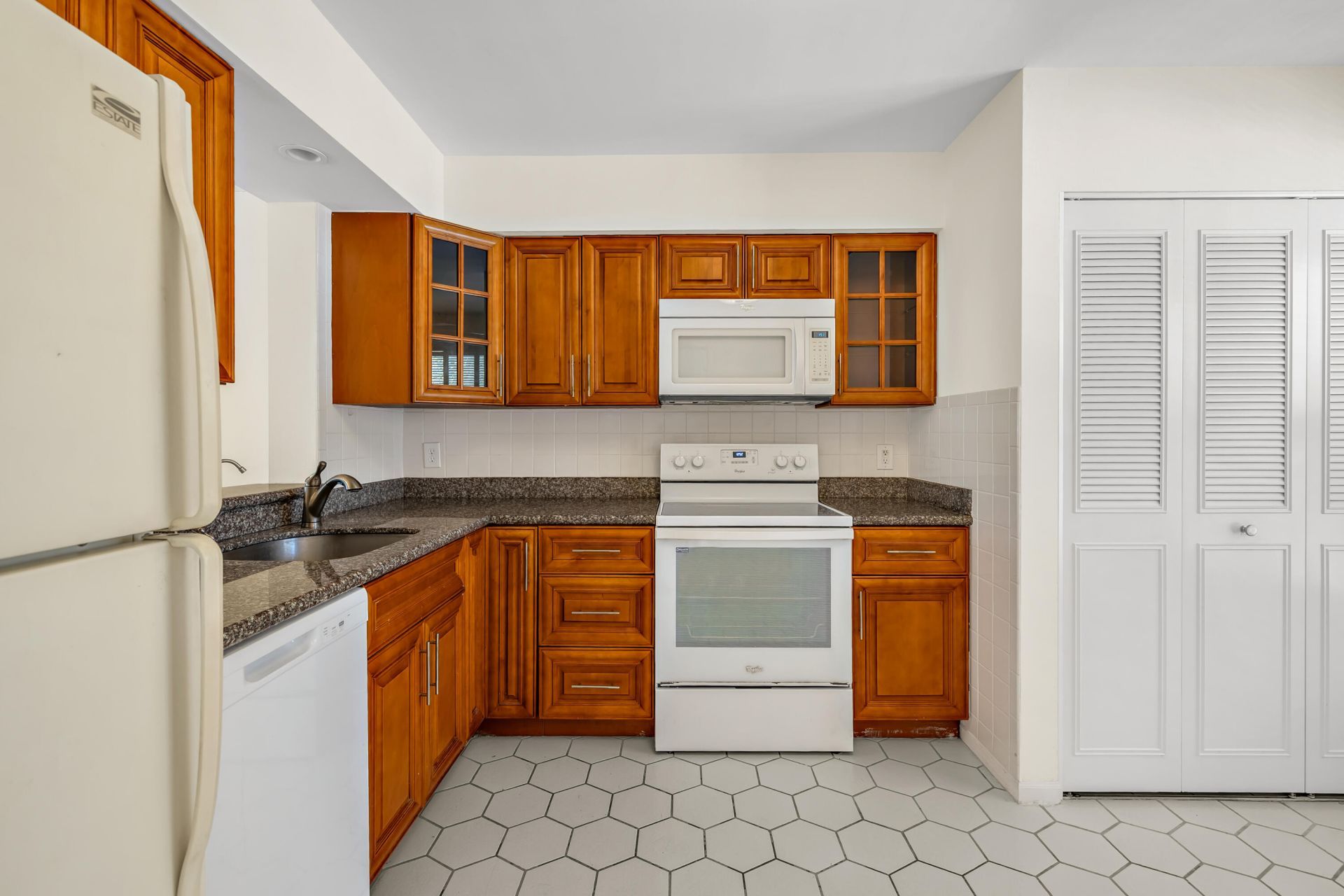 14527 Bonaire Boulevard, Unit 203, Delray Beach, FL 33446 Photo