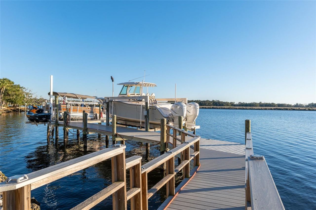 5260 S Mystic Point, Homosassa, FL 34448 Photo