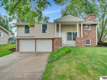 5110 S 66th Street, Lincoln, NE 68516