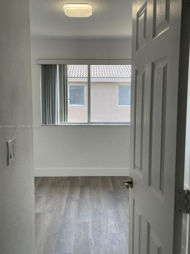 5725 NW 114th Path, Unit 106, Doral, FL 33178 Photo