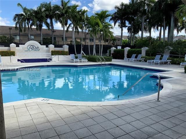 5725 NW 114th Path, Unit 106, Doral, FL 33178 Photo