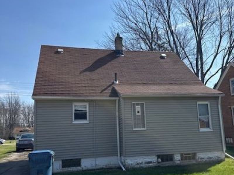 6926 Mackenzie Road, Olmsted Falls, OH 44138 Photo 4