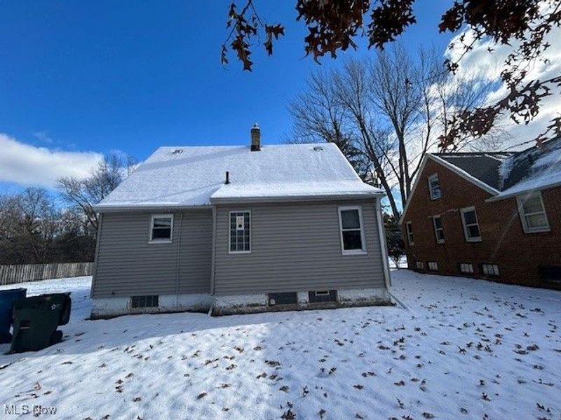 6926 Mackenzie Road, Olmsted Falls, OH 44138 Photo 4