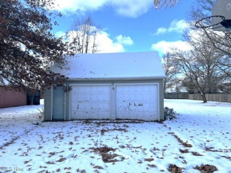 6926 Mackenzie Road, Olmsted Falls, OH 44138 Photo 6