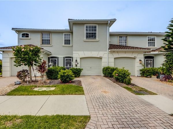 8668 Athena CT, LEHIGH ACRES, FL 33971
