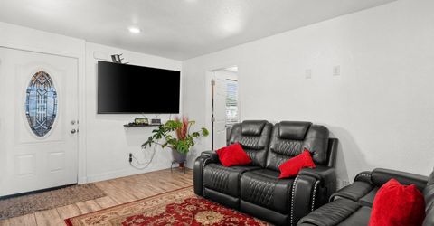 5216 Sun Valley Boulevard, Sun Valley, NV 89433 Photo