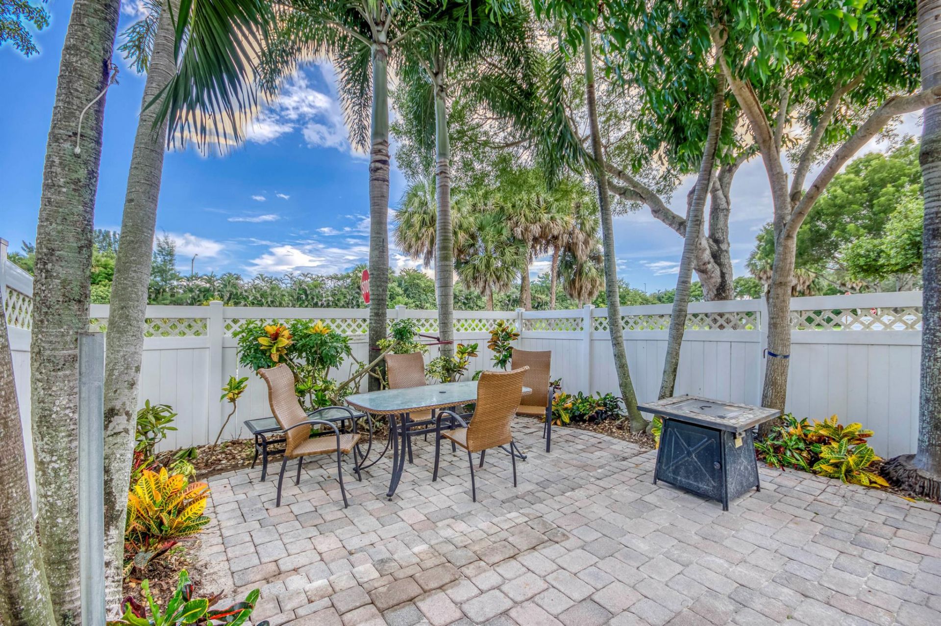 8042 Murano Circle, Palm Beach Gardens, FL 33418 Photo