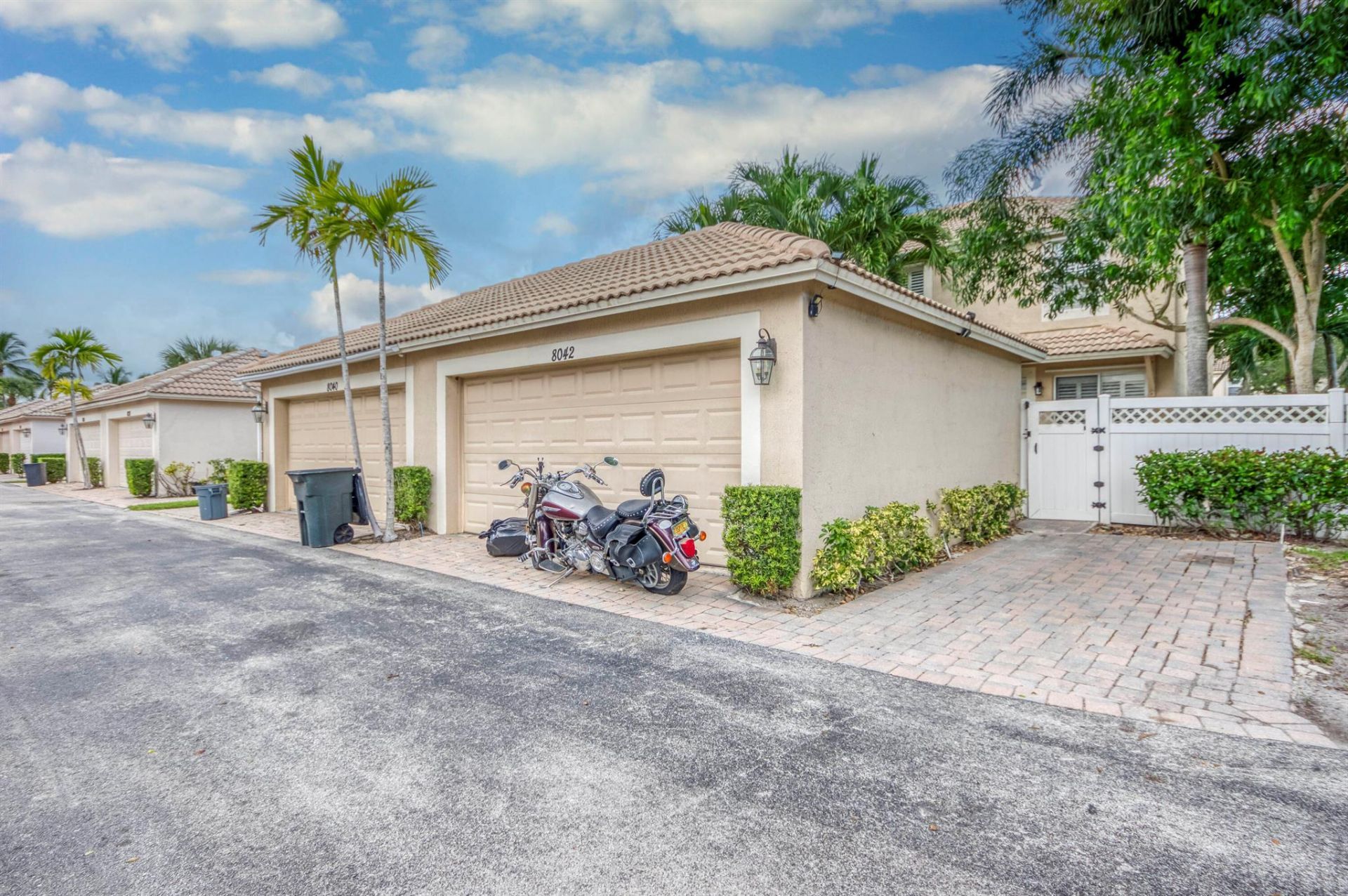 8042 Murano Circle, Palm Beach Gardens, FL 33418 Photo