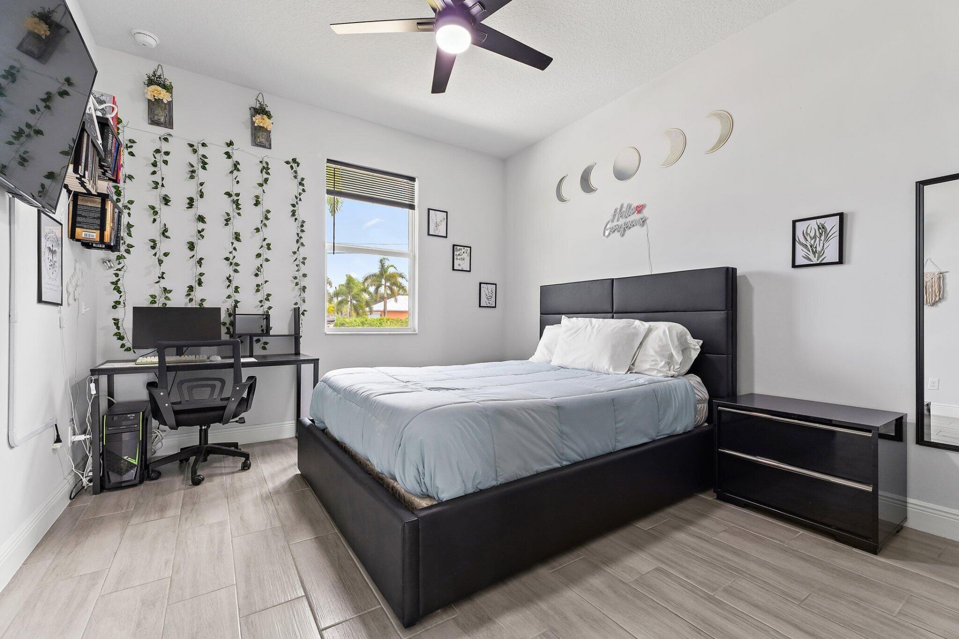 5515 NW Downs Street, Port Saint Lucie, FL 34986 Photo