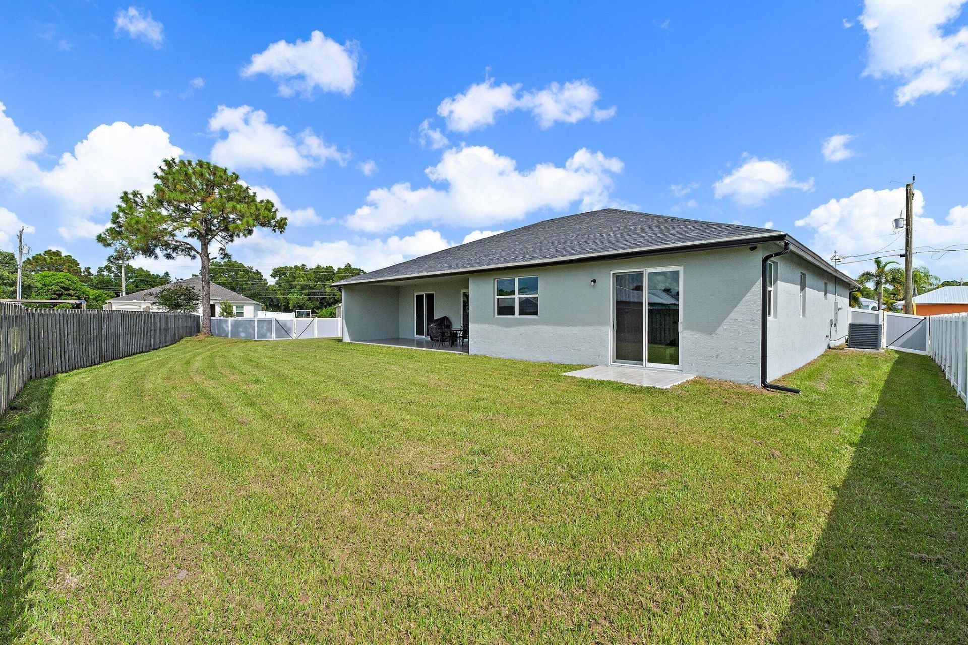 5515 NW Downs Street, Port Saint Lucie, FL 34986 Photo