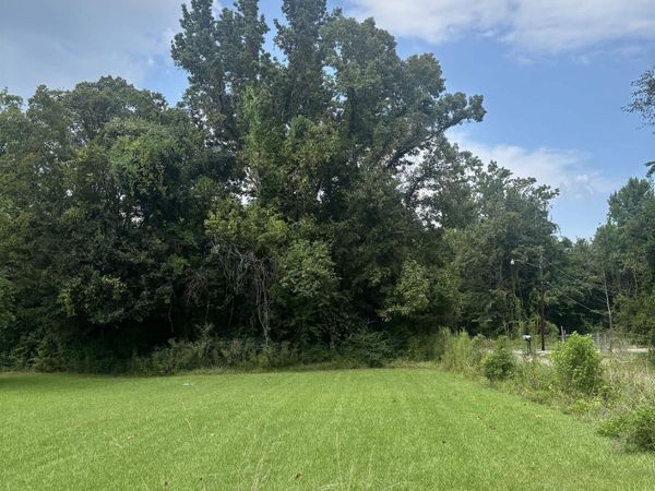 881 St John Ln, Baton Rouge, LA 70807