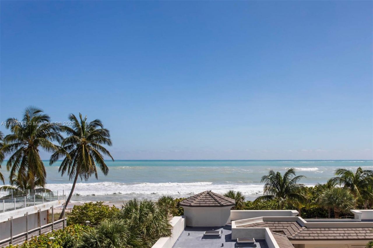 4779 Collins Ave, Unit 401, Miami Beach, FL 33140 Photo