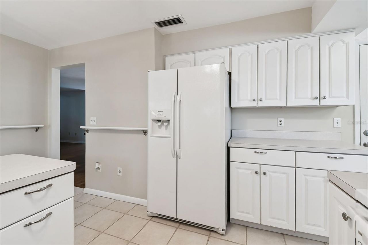 1045 44th Avenue Ne, Saint Petersburg, FL 33703 Photo