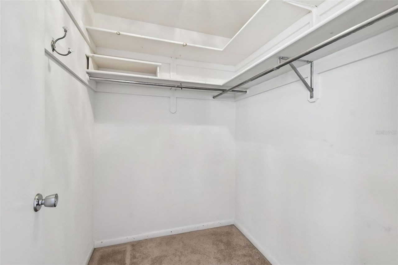 1045 44th Avenue Ne, Saint Petersburg, FL 33703 Photo