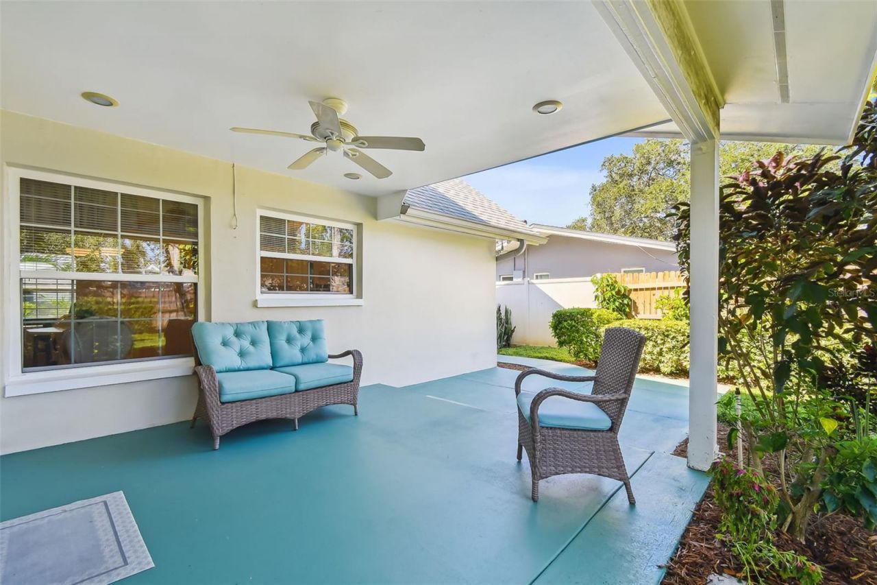 1045 44th Avenue Ne, Saint Petersburg, FL 33703 Photo