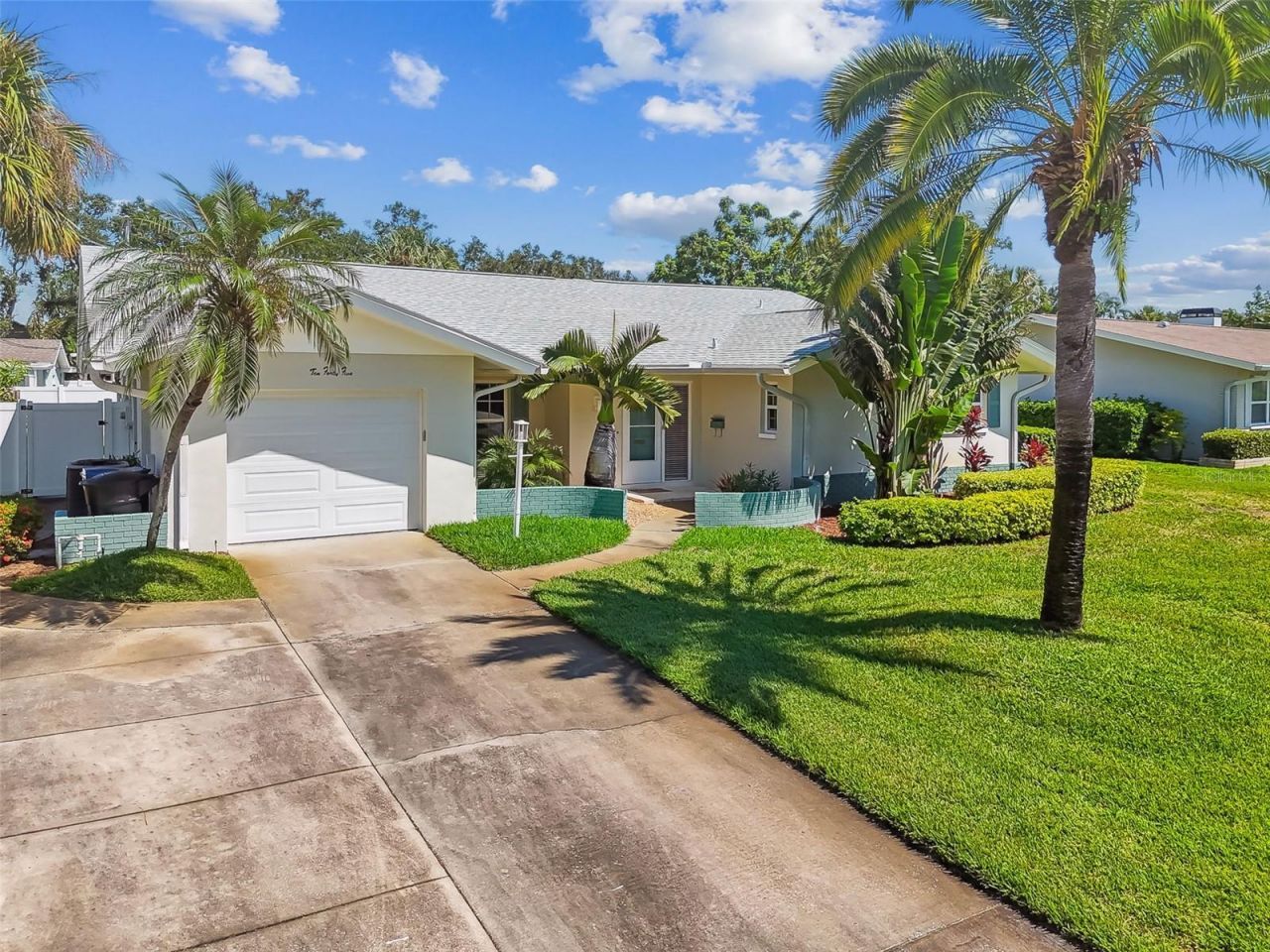 1045 44th Avenue Ne, Saint Petersburg, FL 33703 Photo