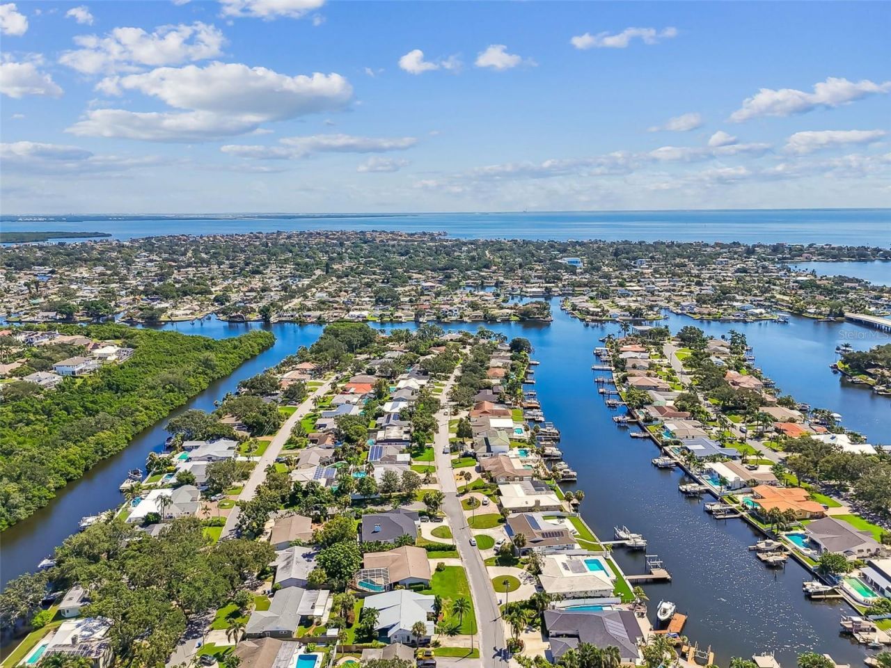 1045 44th Avenue Ne, Saint Petersburg, FL 33703 Photo