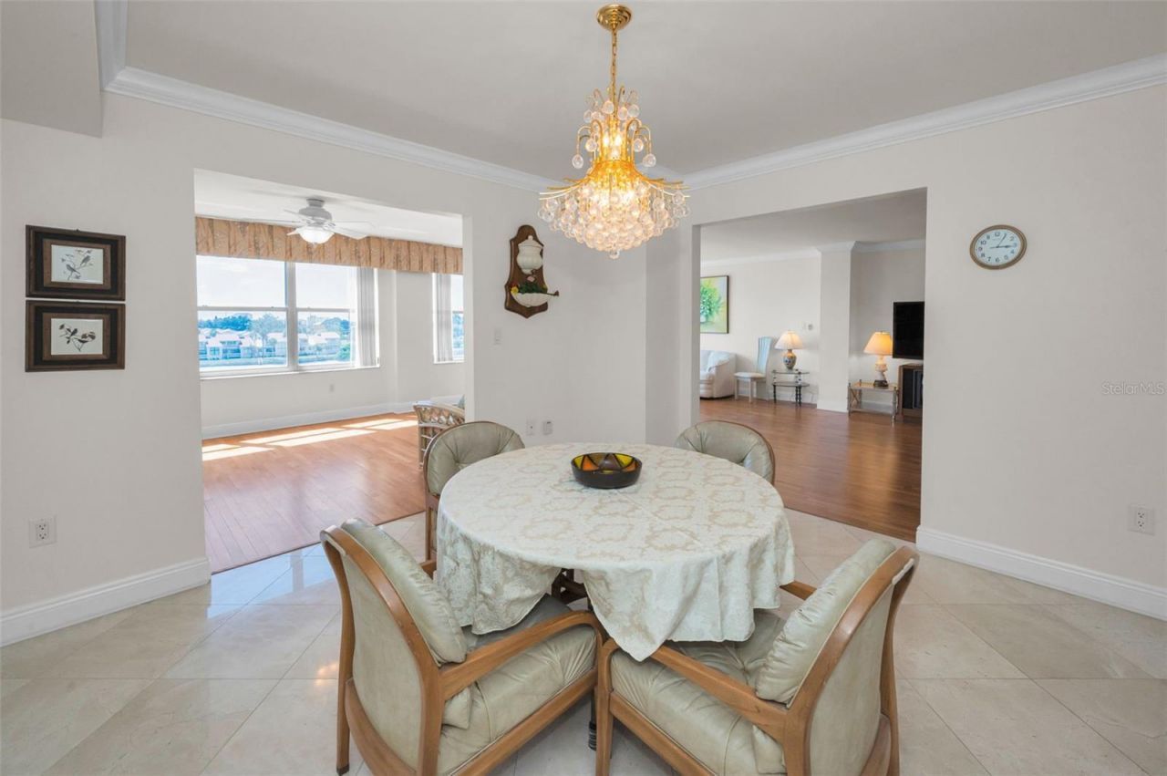 5200 Brittany Drive S, Unit 510, Saint Petersburg, FL 33715 Photo