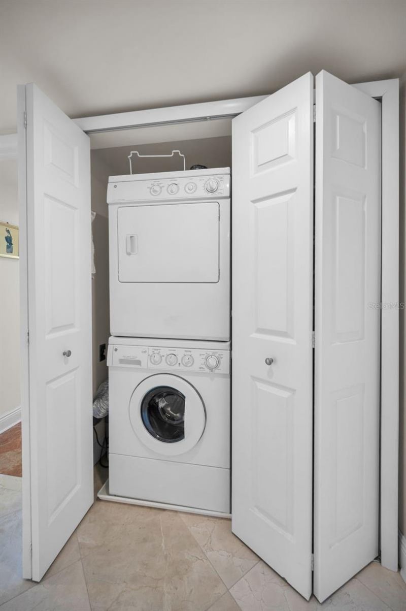 5200 Brittany Drive S, Unit 510, Saint Petersburg, FL 33715 Photo