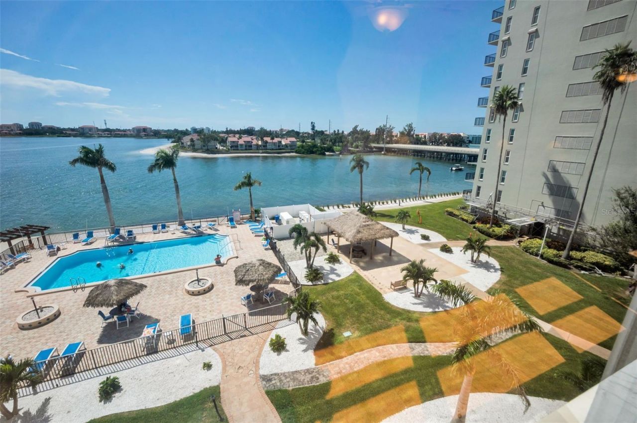 5200 Brittany Drive S, Unit 510, Saint Petersburg, FL 33715 Photo