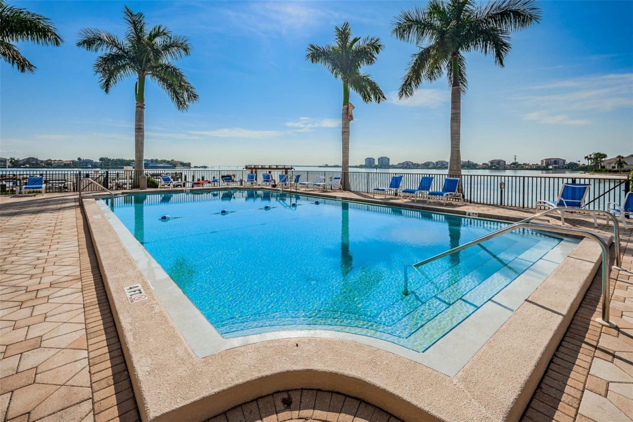 5200 Brittany Drive S, Unit 510, Saint Petersburg, FL 33715 Photo