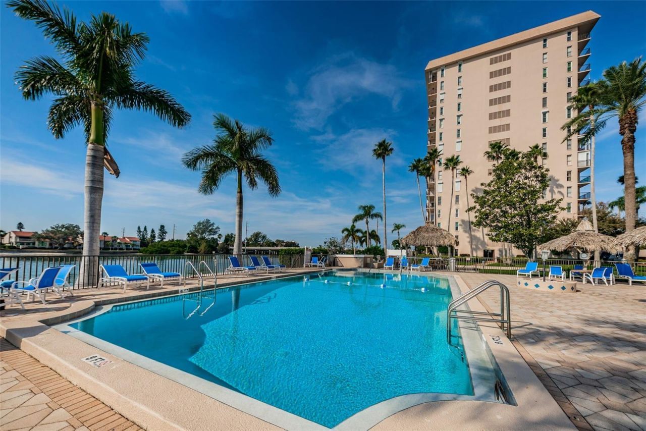 5200 Brittany Drive S, Unit 510, Saint Petersburg, FL 33715 Photo