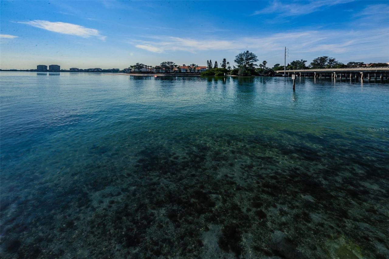 5200 Brittany Drive S, Unit 510, Saint Petersburg, FL 33715 Photo