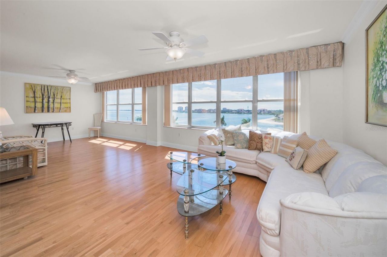 5200 Brittany Drive S, Unit 510, Saint Petersburg, FL 33715 Photo