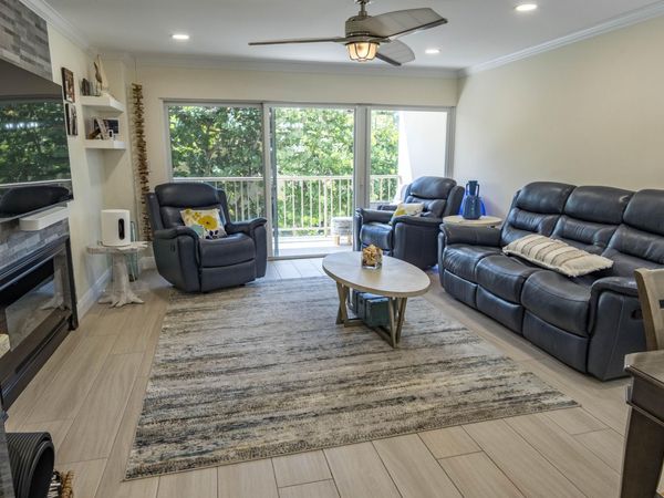 1021 Hillsboro Mile, Unit 203, Hillsboro Beach, FL 33062