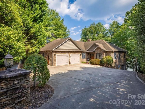 1831 Sandy Cove Drive, Morganton, NC 28655