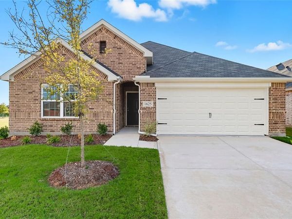 1625 Red Acre Trail, Forney, TX 75126