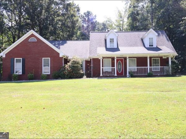 120 Gentle Doe Drive, Fayetteville, GA 30214