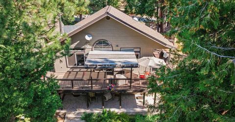 3490 Cedar Lane, Lake Almanor, CA 96137 Photo