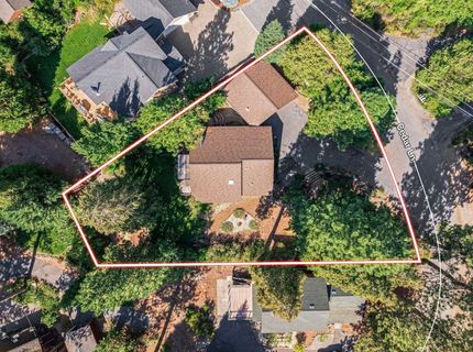 3490 Cedar Lane, Lake Almanor, CA 96137 Photo