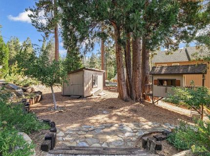 3490 Cedar Lane, Lake Almanor, CA 96137 Photo