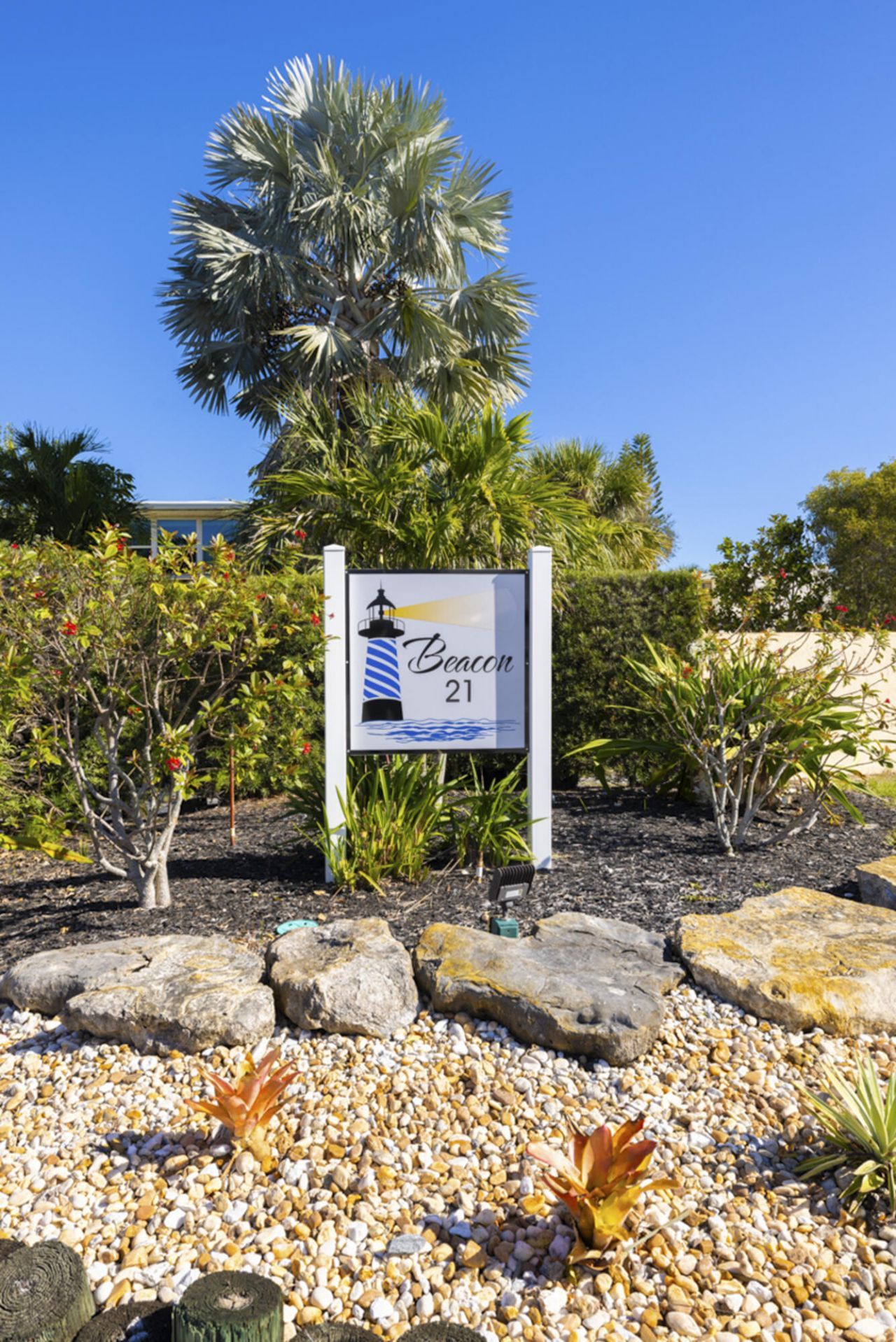 1421 NE 14th Court, Unit Q-26, Jensen Beach, FL 34957 Photo