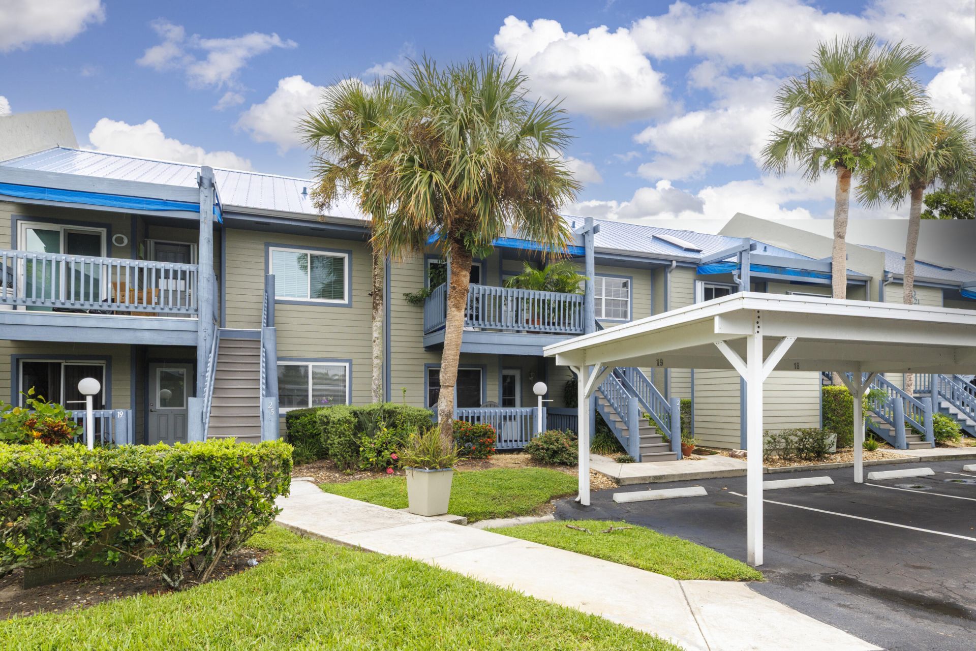 1421 NE 14th Court, Unit Q-26, Jensen Beach, FL 34957 Photo