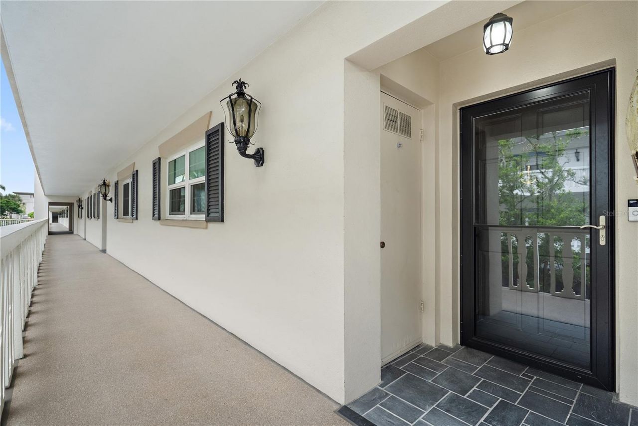 131 Bluff View Drive, Unit 109, Belleair Bluffs, FL 33770 Photo