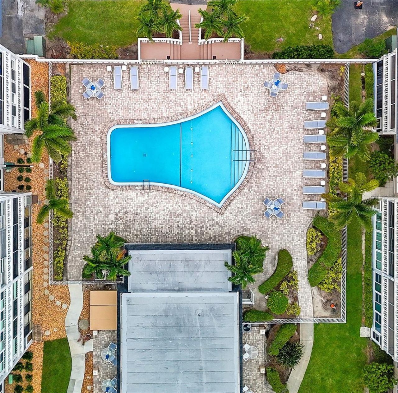 131 Bluff View Drive, Unit 109, Belleair Bluffs, FL 33770 Photo