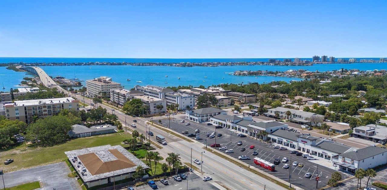 131 Bluff View Drive, Unit 109, Belleair Bluffs, FL 33770 Photo