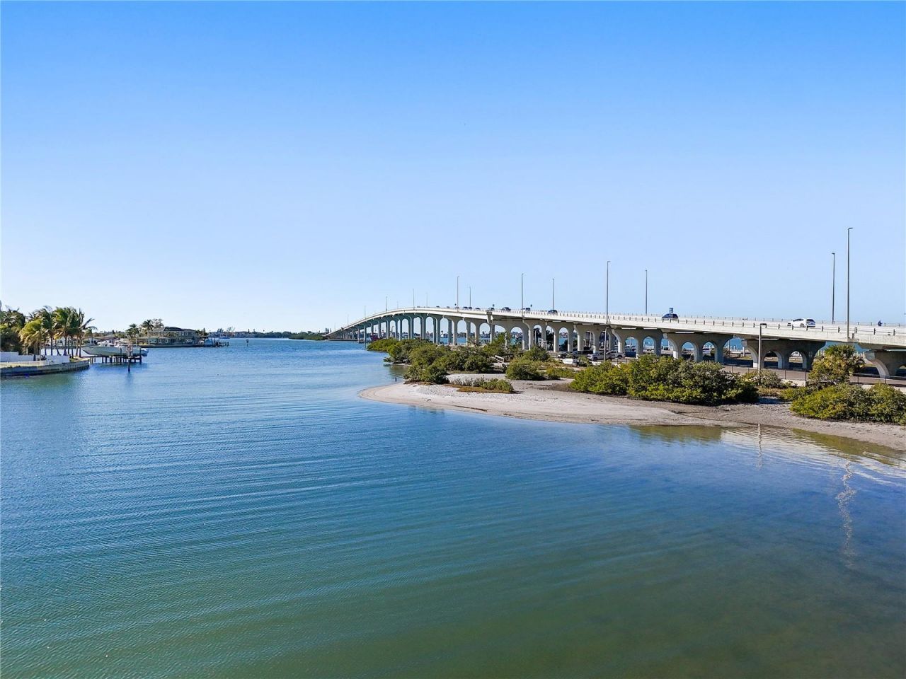 131 Bluff View Drive, Unit 109, Belleair Bluffs, FL 33770 Photo