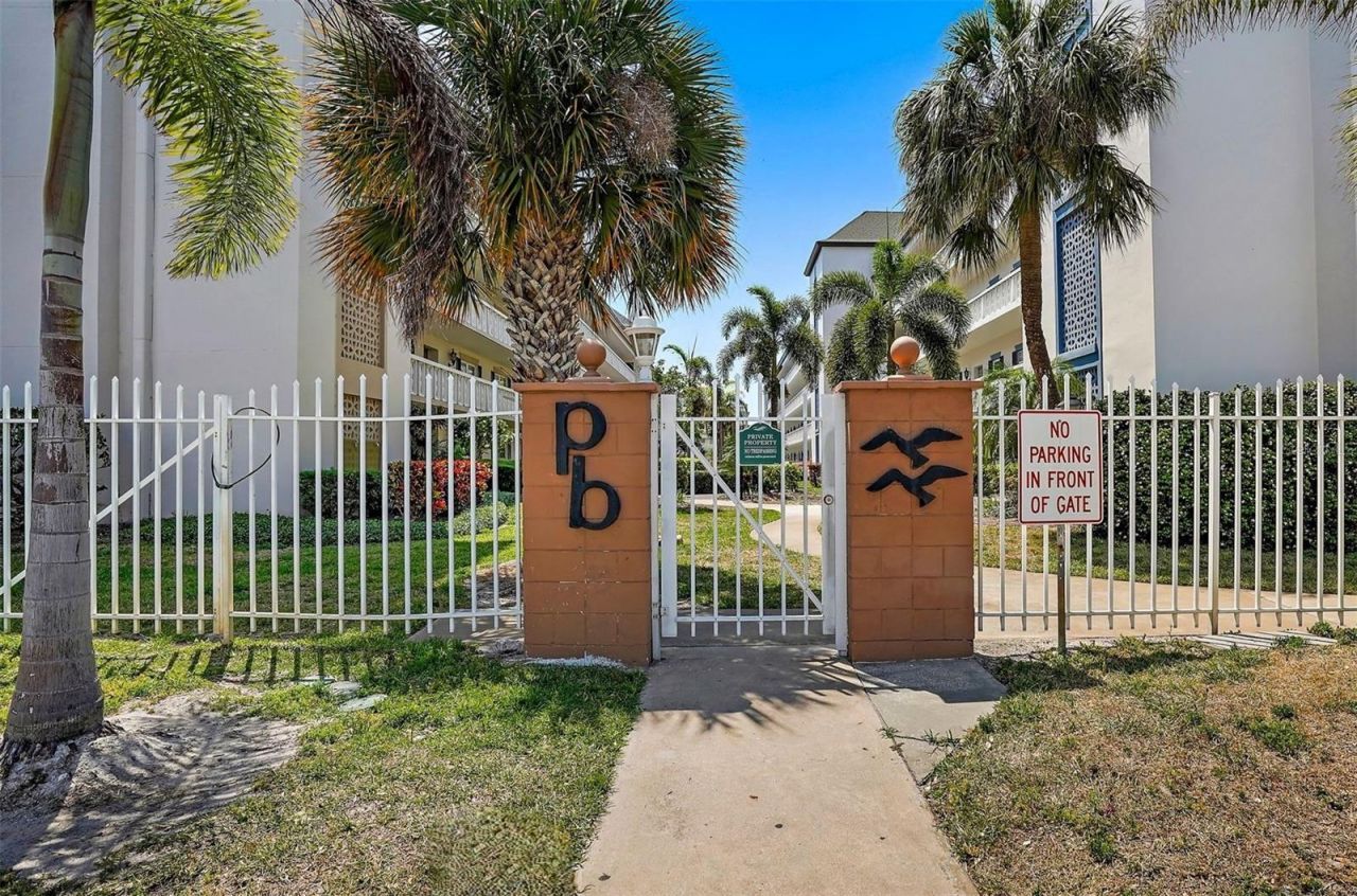 131 Bluff View Drive, Unit 109, Belleair Bluffs, FL 33770 Photo
