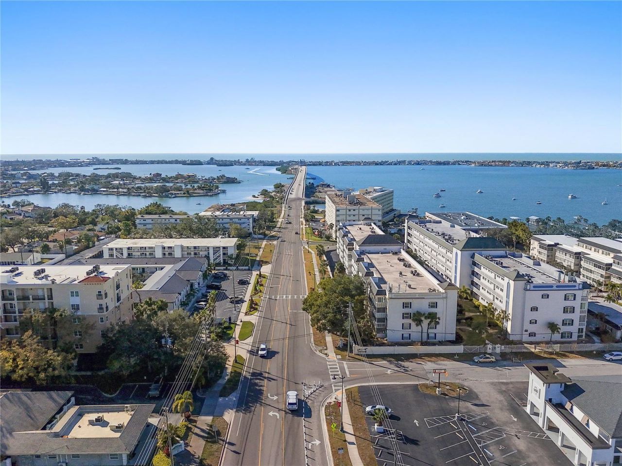131 Bluff View Drive, Unit 109, Belleair Bluffs, FL 33770 Photo