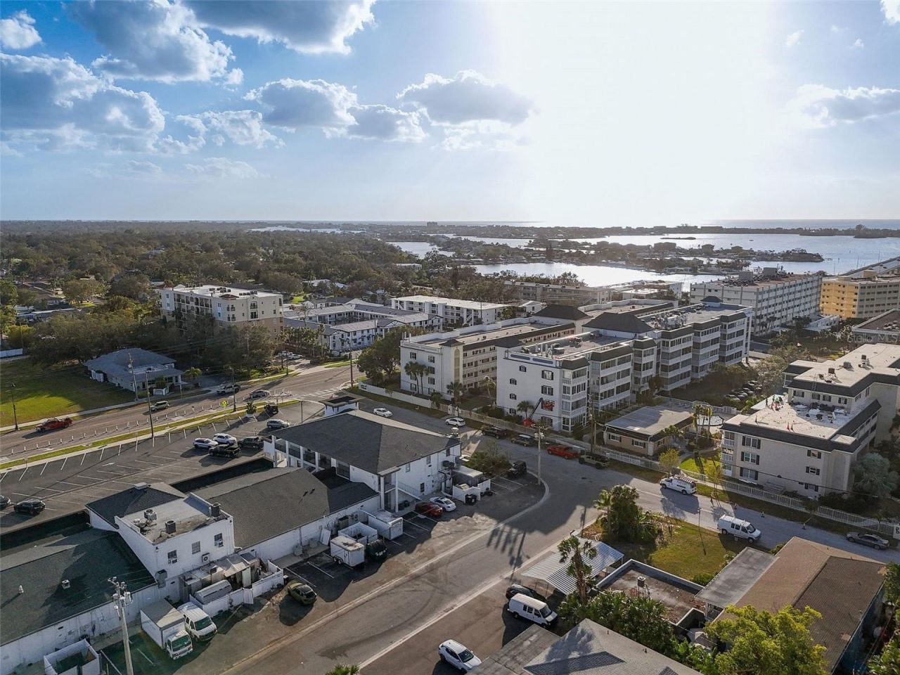 131 Bluff View Drive, Unit 109, Belleair Bluffs, FL 33770 Photo