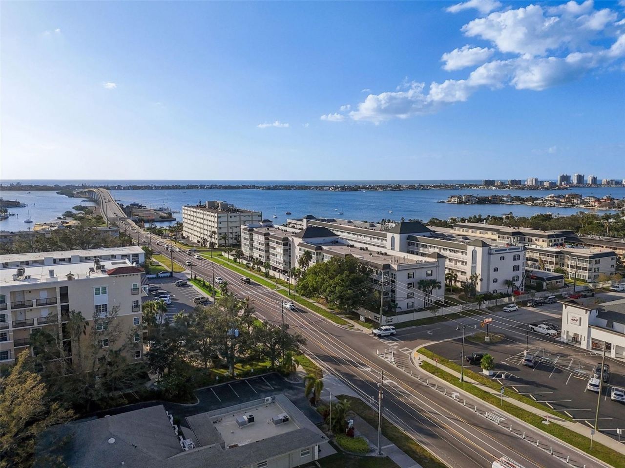 131 Bluff View Drive, Unit 109, Belleair Bluffs, FL 33770 Photo