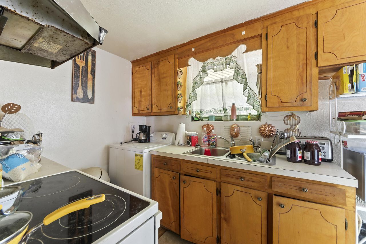 706 Argonne Street Photo 10