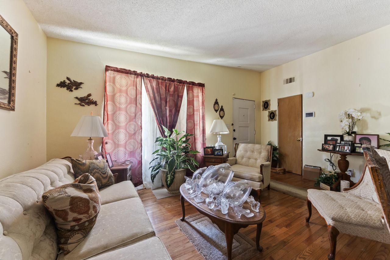 706 Argonne Street Photo 6