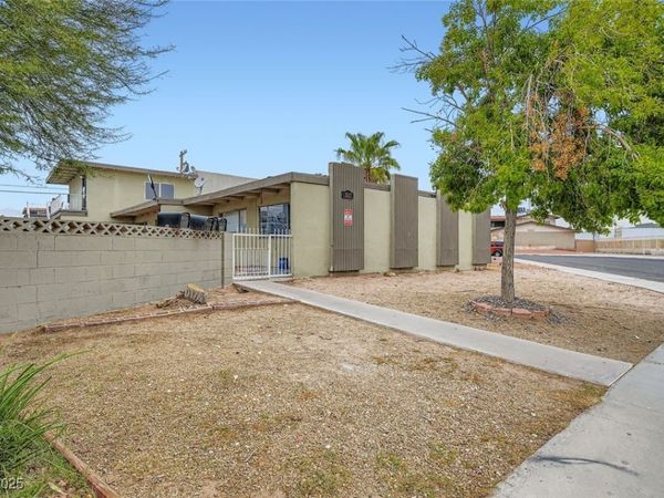 3217 Joann Way, Las Vegas, NV 89108