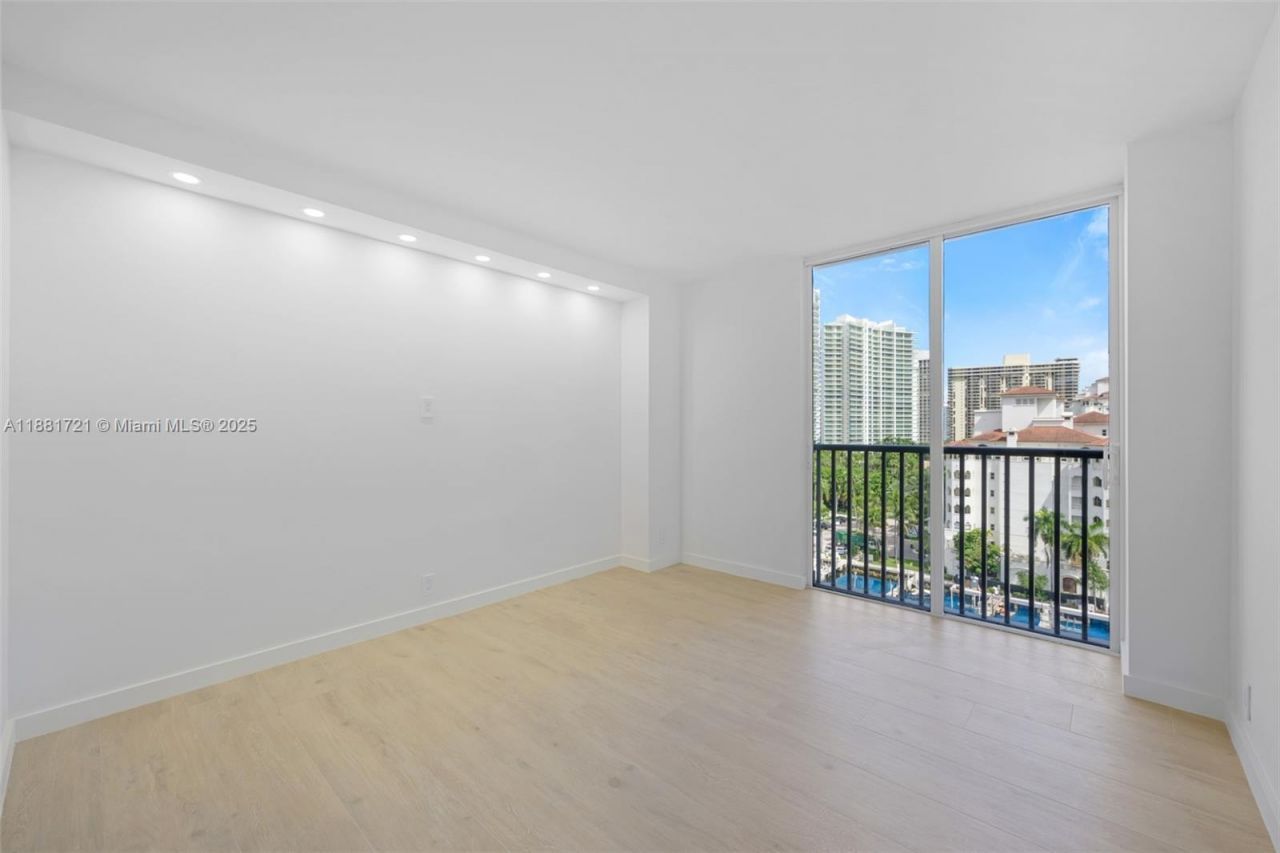 Please Call For Address, Unit 11A, Aventura, FL 33180 Photo