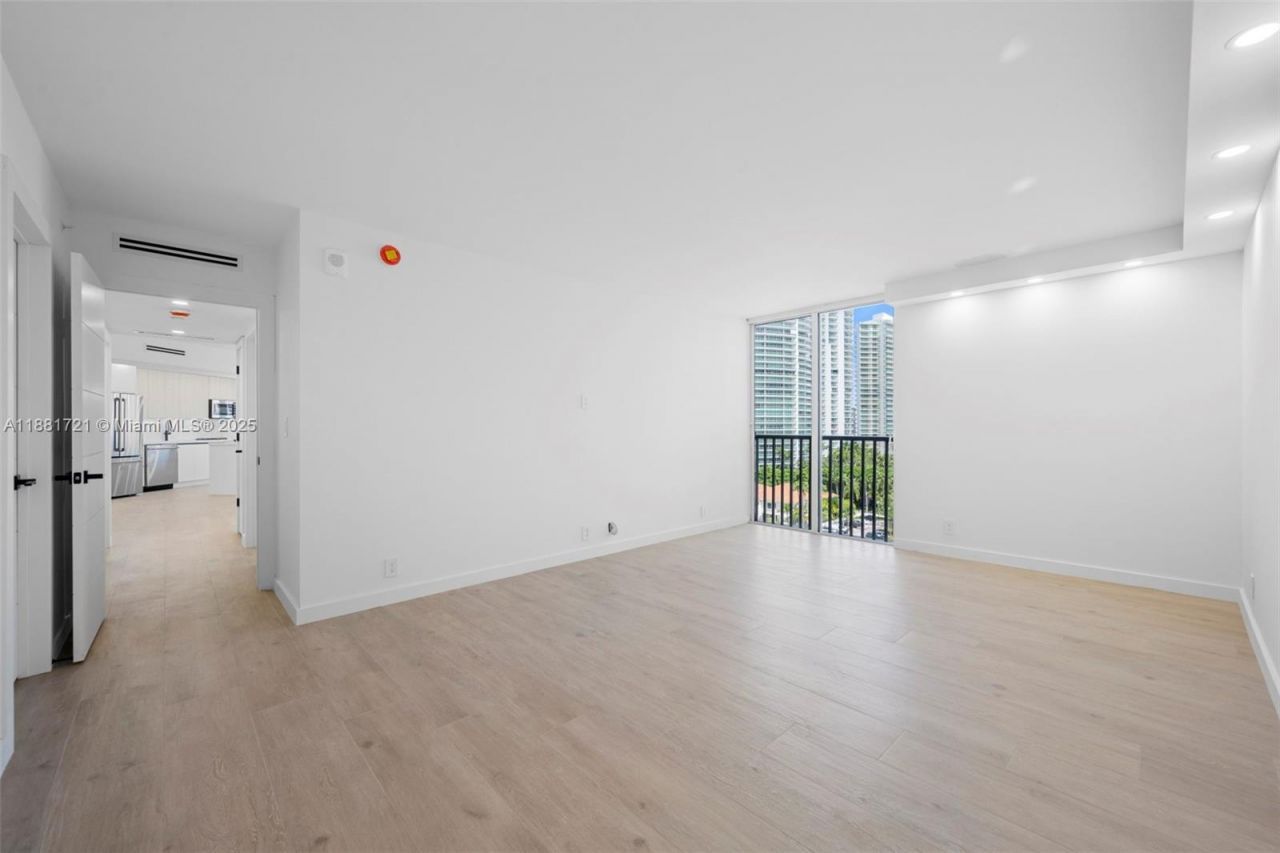 Please Call For Address, Unit 11A, Aventura, FL 33180 Photo